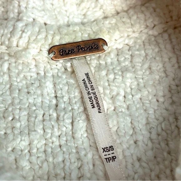 Free People Poncho Pullover Marled Knit XS/S Cozy Minimalist Versatile Layer - Picture 5 of 9